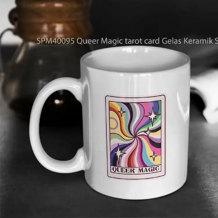 SPM40095 Queer Magic tarot card Gelas Keramik Supermug