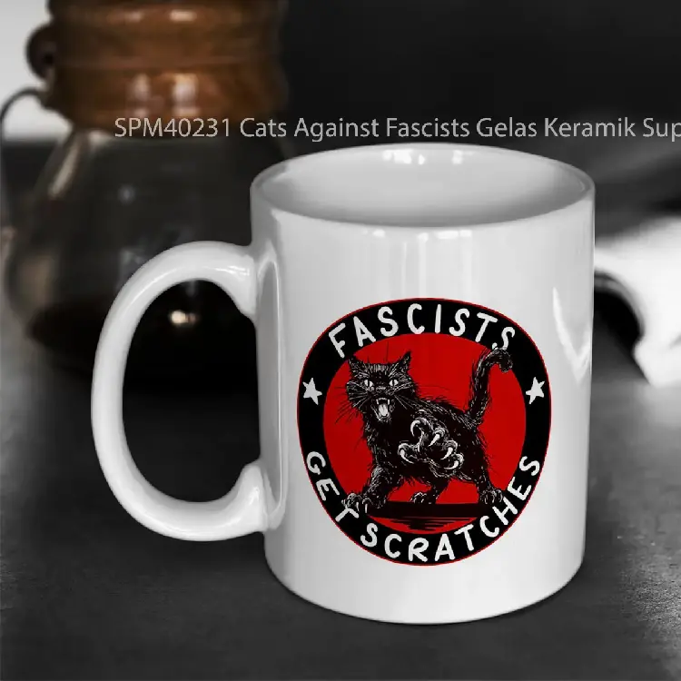 SPM40231 Cats Against Fascists Gelas Keramik Supermug