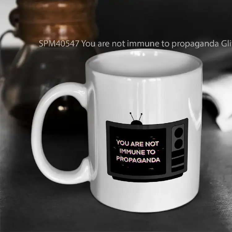 SPM40547 You are not immune to propaganda Glitch TV Gelas Keramik Supermug
