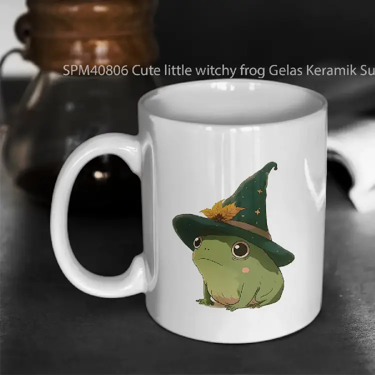 SPM40806 Cute little witchy frog Gelas Keramik Supermug