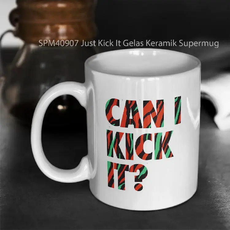SPM40907 Just Kick It Gelas Keramik Supermug