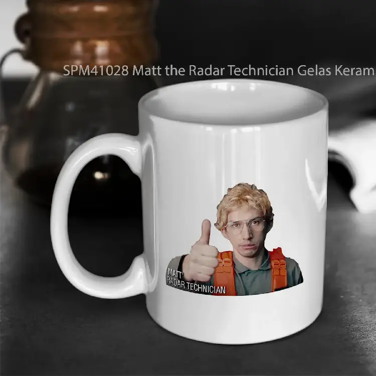 SPM41028 Matt the Radar Technician Gelas Keramik Supermug