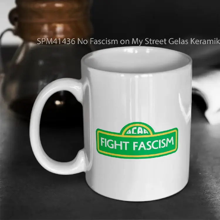 SPM41436 No Fascism on My Street Gelas Keramik Supermug