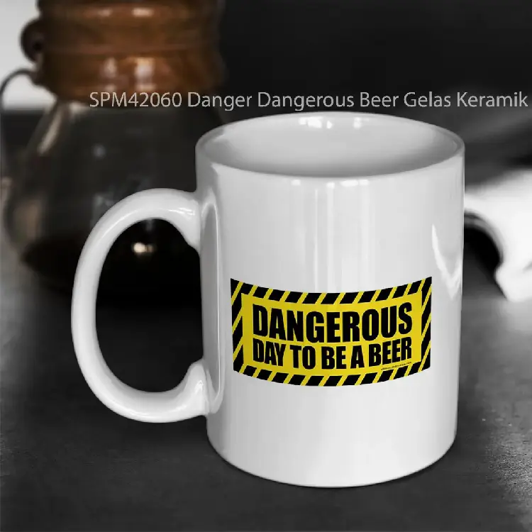 SPM42060 Danger Dangerous Beer Gelas Keramik Supermug