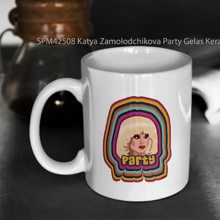 SPM42508 Katya Zamolodchikova Party Gelas Keramik Supermug