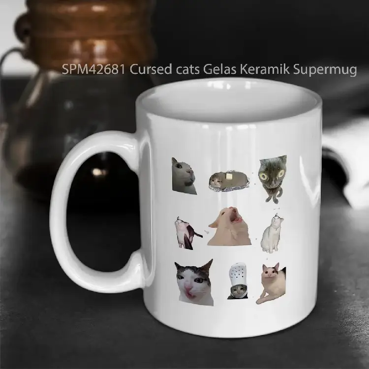 SPM42681 Cursed cats Gelas Keramik Supermug