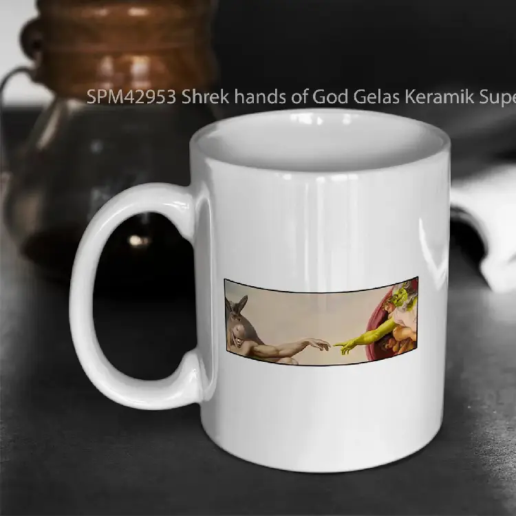 SPM42953 Shrek hands of God Gelas Keramik Supermug