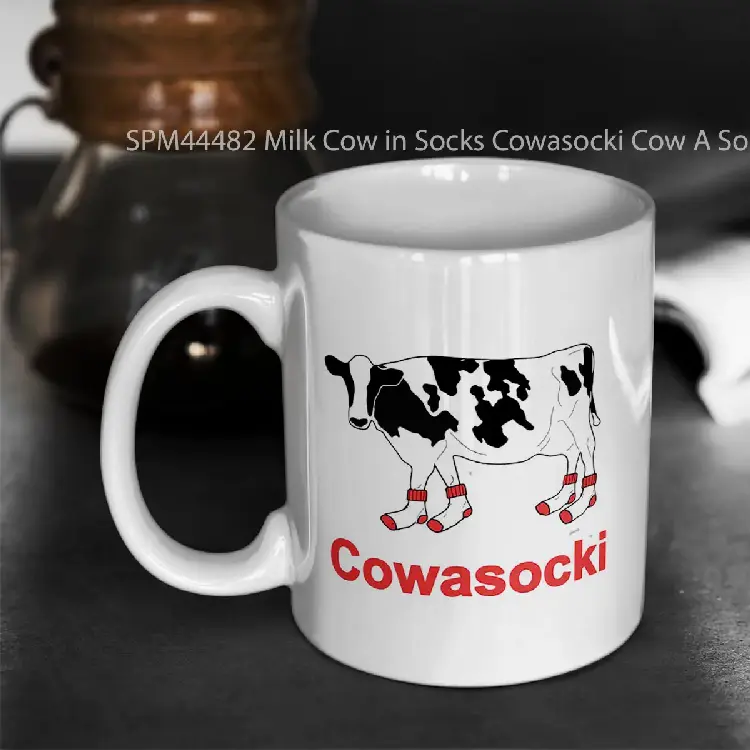 SPM44482 Milk Cow in Socks Cowasocki Cow A Socky Gelas Keramik Supermug