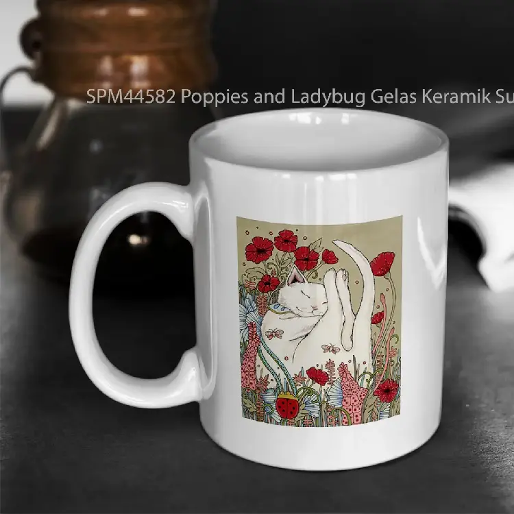 SPM44582 Poppies and Ladybug Gelas Keramik Supermug