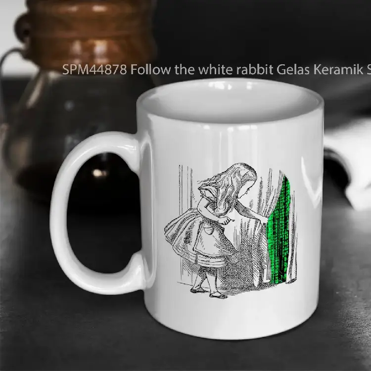 SPM44878 Follow the white rabbit Gelas Keramik Supermug