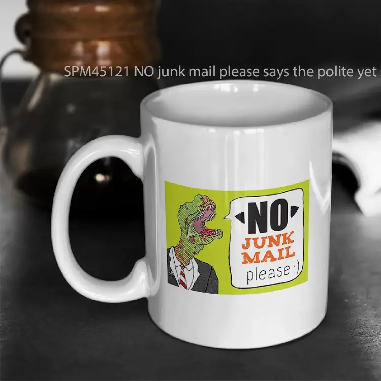 SPM45121 NO junk mail please says the polite yet shouty dinosaur Gelas Keramik Supermug