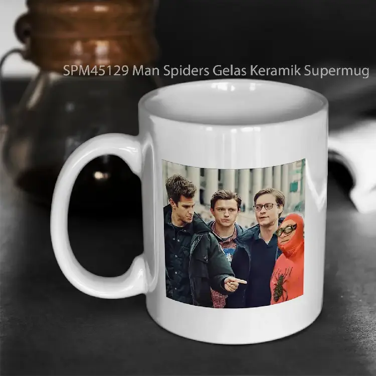 SPM45129 Man Spiders Gelas Keramik Supermug