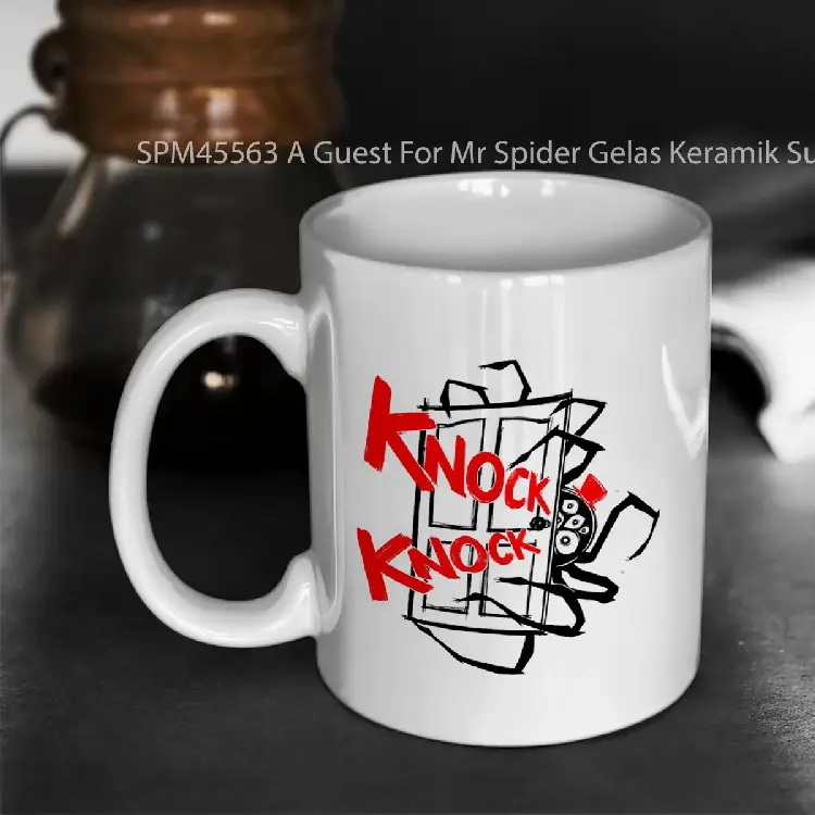 SPM45563 A Guest For Mr Spider Gelas Keramik Supermug