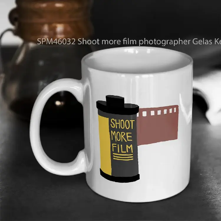 SPM46032 Shoot more film photographer Gelas Keramik Supermug