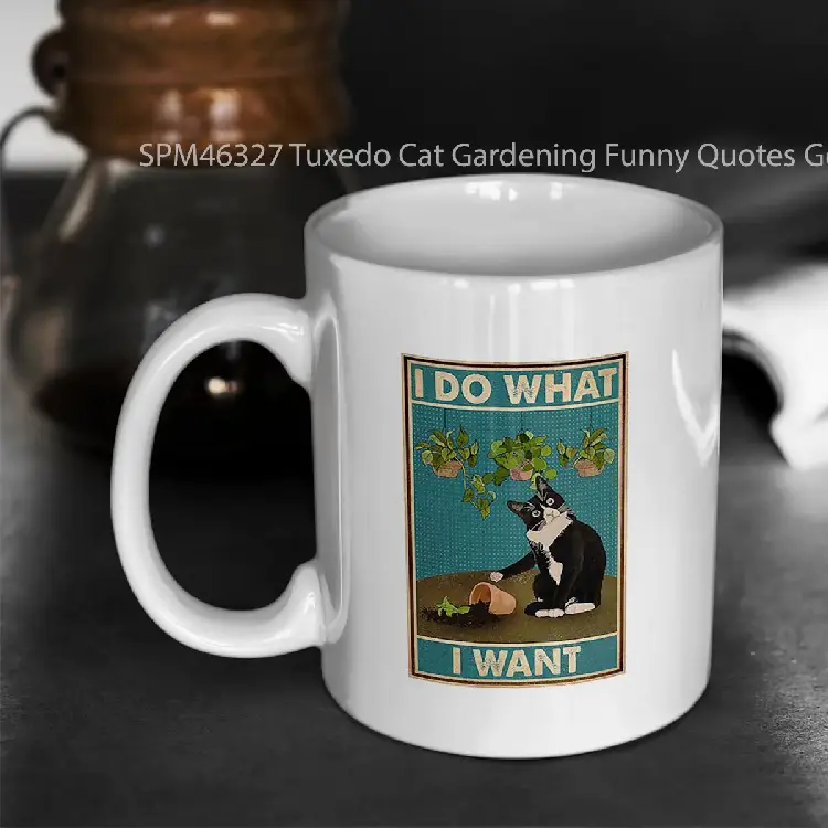 SPM46327 Tuxedo Cat Gardening Funny Quotes Gelas Keramik Supermug