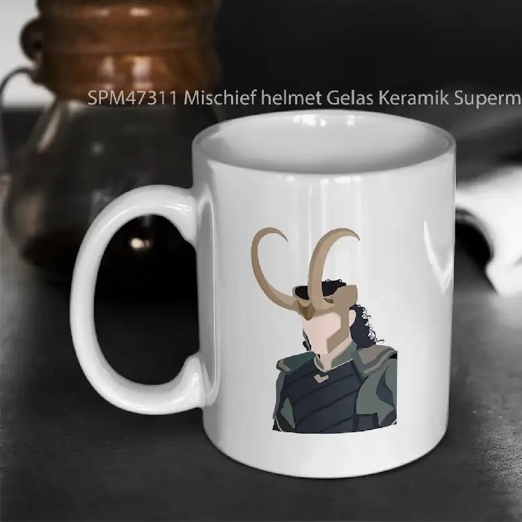 SPM47311 Mischief helmet Gelas Keramik Supermug