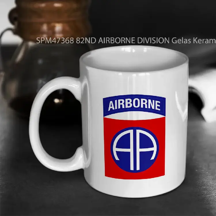 SPM47368 82ND AIRBORNE DIVISION Gelas Keramik Supermug