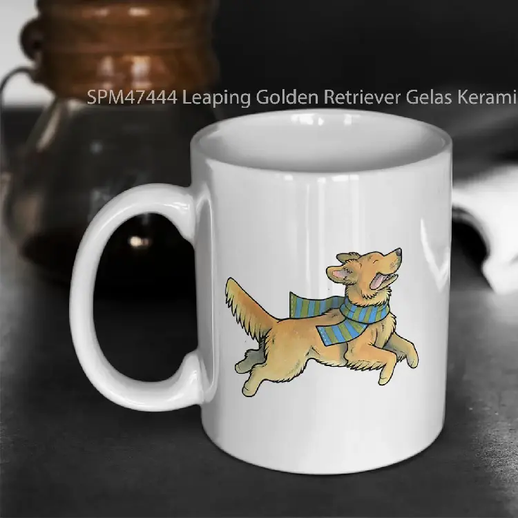 SPM47444 Leaping Golden Retriever Gelas Keramik Supermug