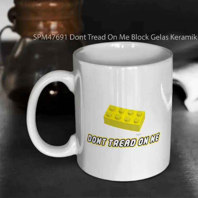 SPM47691 Dont Tread On Me Block Gelas Keramik Supermug