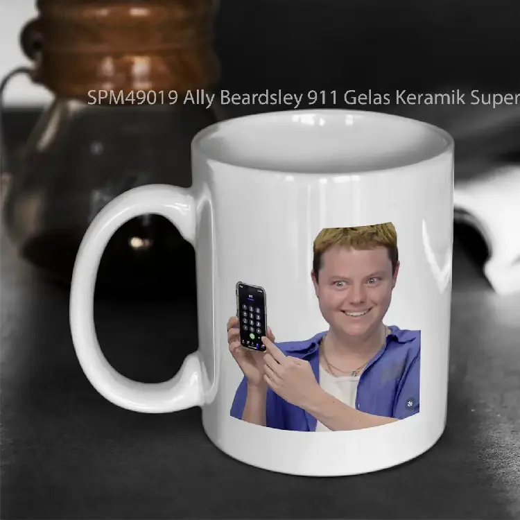 SPM49019 Ally Beardsley 911 Gelas Keramik Supermug