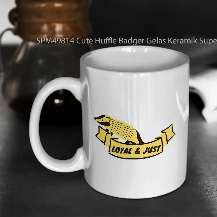 SPM49814 Cute Huffle Badger Gelas Keramik Supermug