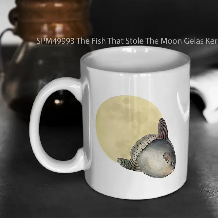 SPM49993 The Fish That Stole The Moon Gelas Keramik Supermug