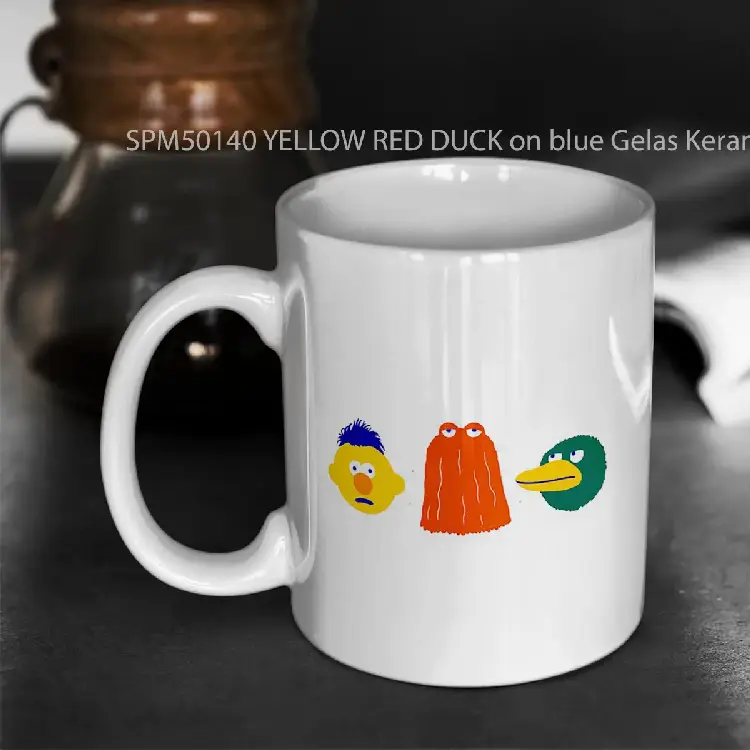 SPM50140 YELLOW RED DUCK on blue Gelas Keramik Supermug
