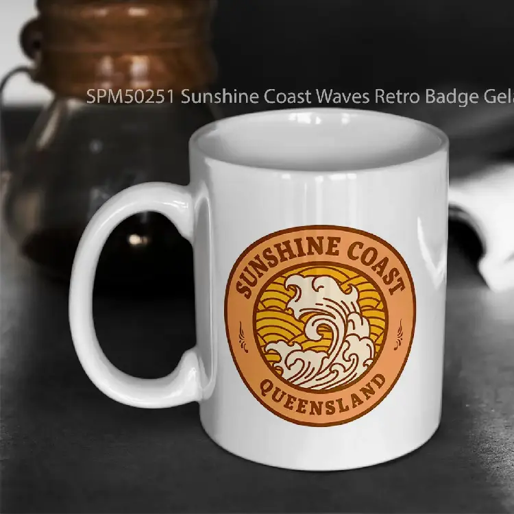 SPM50251 Sunshine Coast Waves Retro Badge Gelas Keramik Supermug