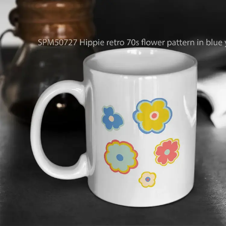 SPM50727 Hippie retro 70s flower pattern in blue yellow and red Gelas Keramik Supermug