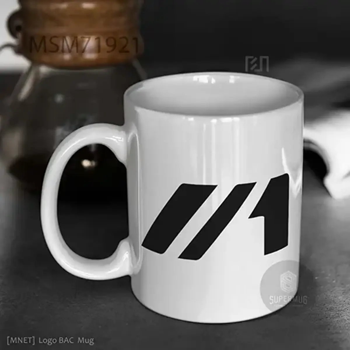 Simbol BAIC Motor Logo Mobil – Ikon Super Mug