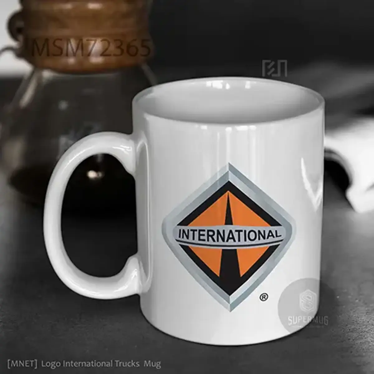 Simbol International Trucks V2 Logo Mobil – Ikon Super Mug