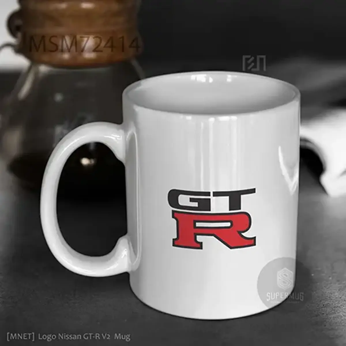 Simbol Nissan GT-R V2 Logo Mobil – Ikon Super Mug